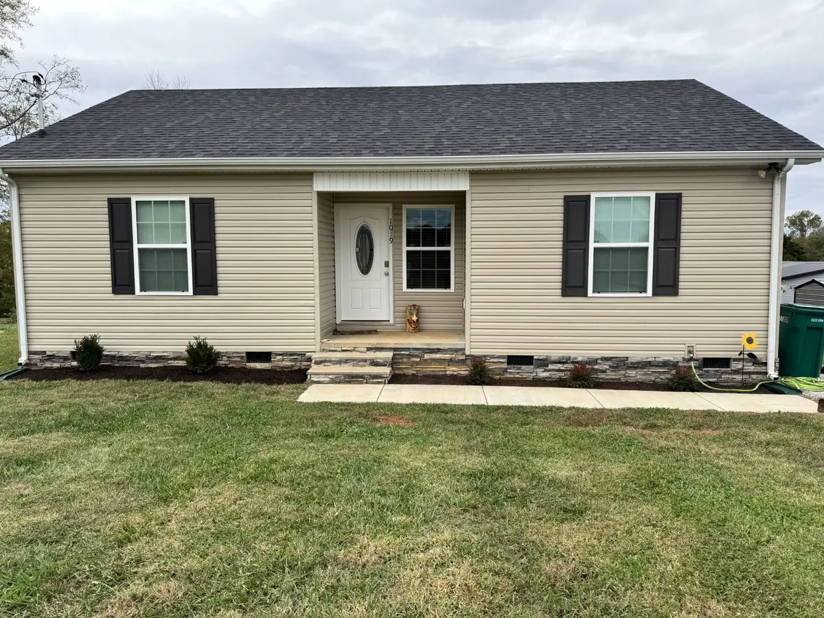 1019 Old Cowan Rd, Winchester, TN 37398 - Image #1