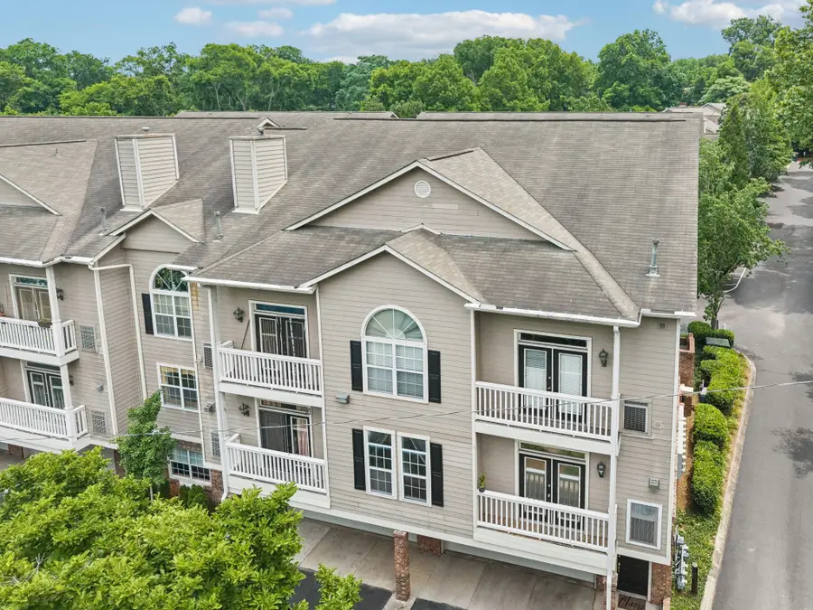 2081 Stokes Ln, Nashville, TN 37215 - Image #2