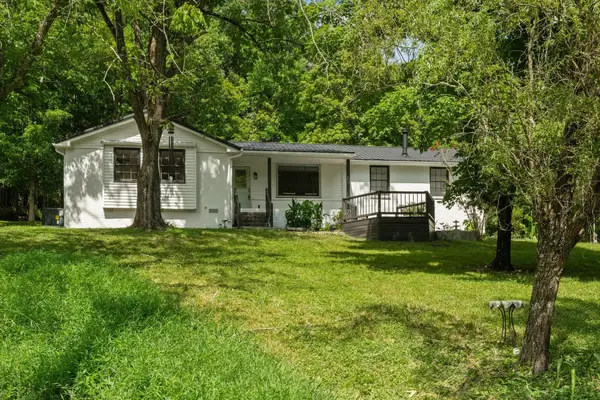 205 Cartwright Cir, Goodlettsville, TN 37072