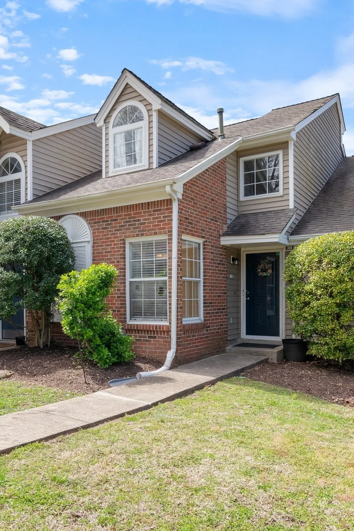 306 Yorkshire Cir, Nashville, TN 37211 - Image #1