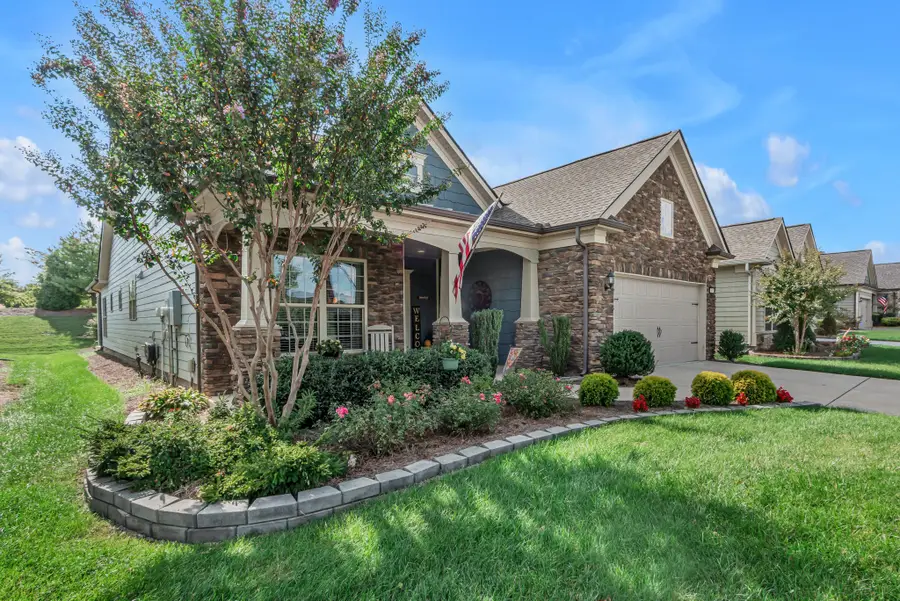 700 Clay Ct, Spring Hill, TN 37174 - Image #2