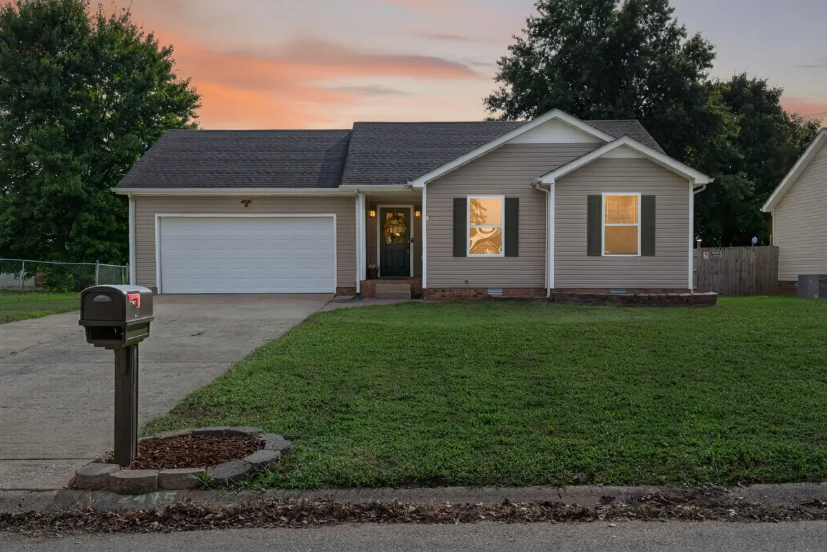 2415 Calico Ct, Clarksville, TN 37042 - Image #1