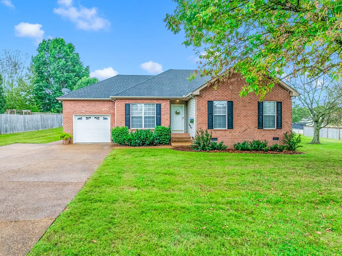 113 Megann Dr, Portland, TN 37148 - Image #1