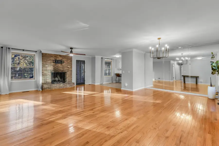 112 Chaparral Dr, Hendersonville, TN 37075 - Image #2