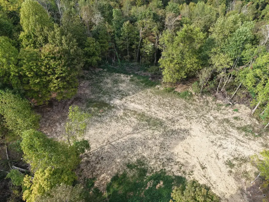 5258 Gravely Hill Rd, Bethpage, TN 37022 - Image #2