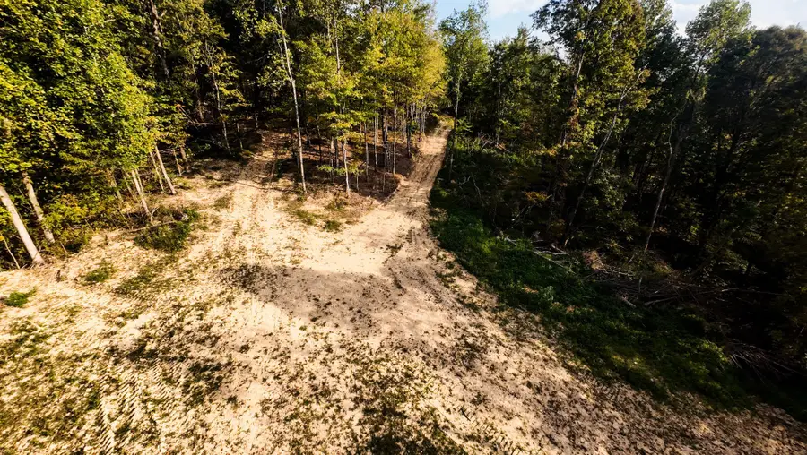 5258 Gravely Hill Rd, Bethpage, TN 37022 - Image #3