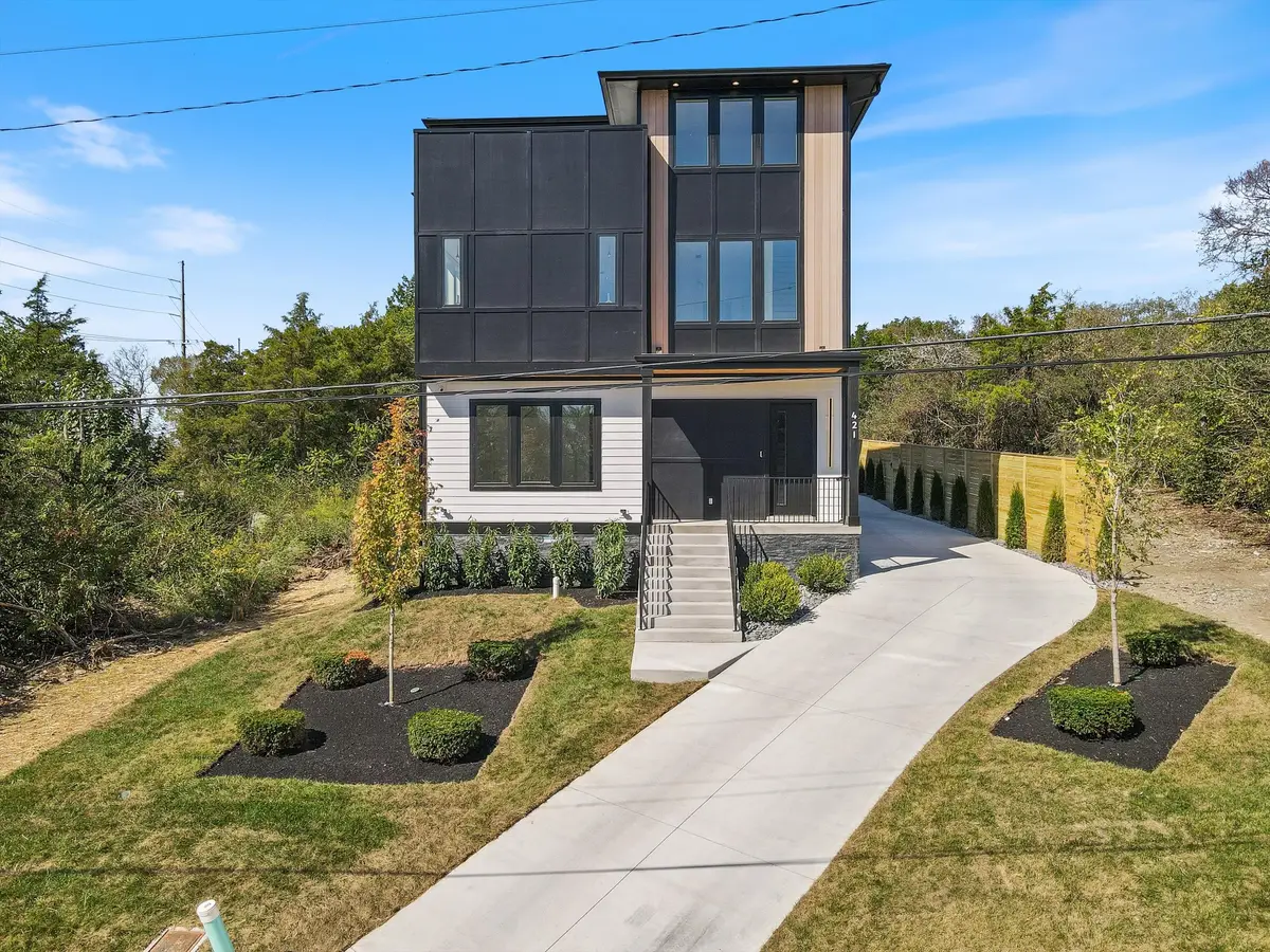 421 Monticello St, Nashville, TN 37207 - Image #1