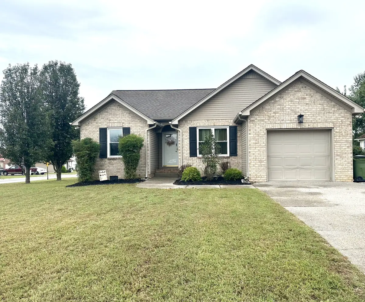 1321 Hartwell Ct, Lebanon, TN 37087 - Image #1