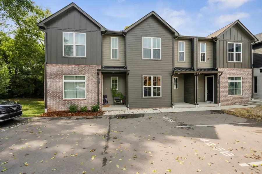 425 Veritas St #B, Nashville, TN 37211 - Image #2