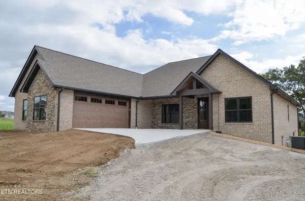 5843 Dunbar Rd, Crossville, TN 38572