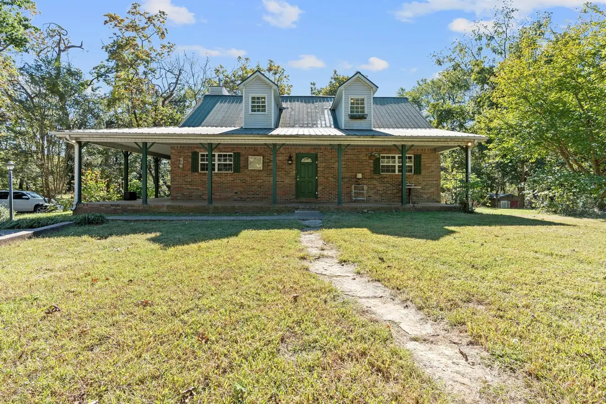 59 Grays Ln, Fayetteville, TN 37334 - Image #1