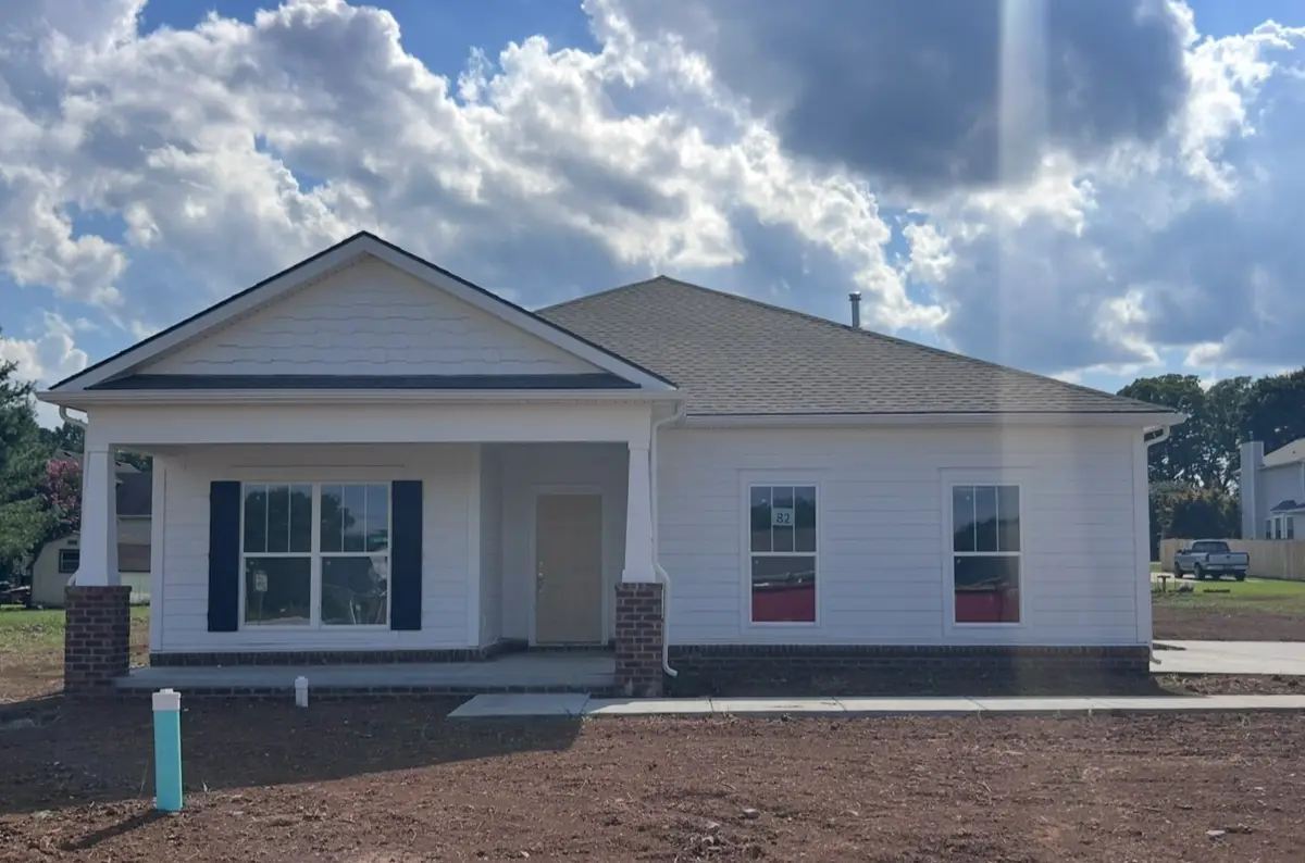 626 Brookside Dr, Mount Pleasant, TN 38474 - Image #1