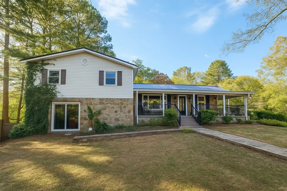 75 Travis St, Tracy City, TN 37387 - Image #1