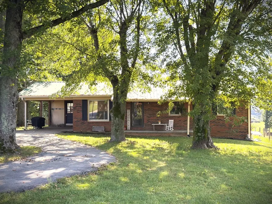 166 Gray Lane, Allons, TN 38541 - Image #3