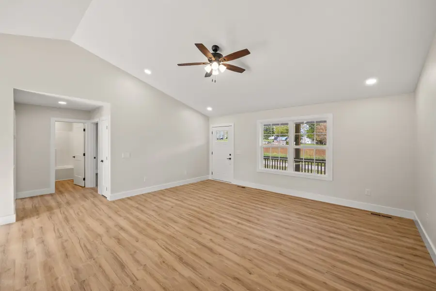 291 5th Ave S, Baxter, TN 38544 - Image #3