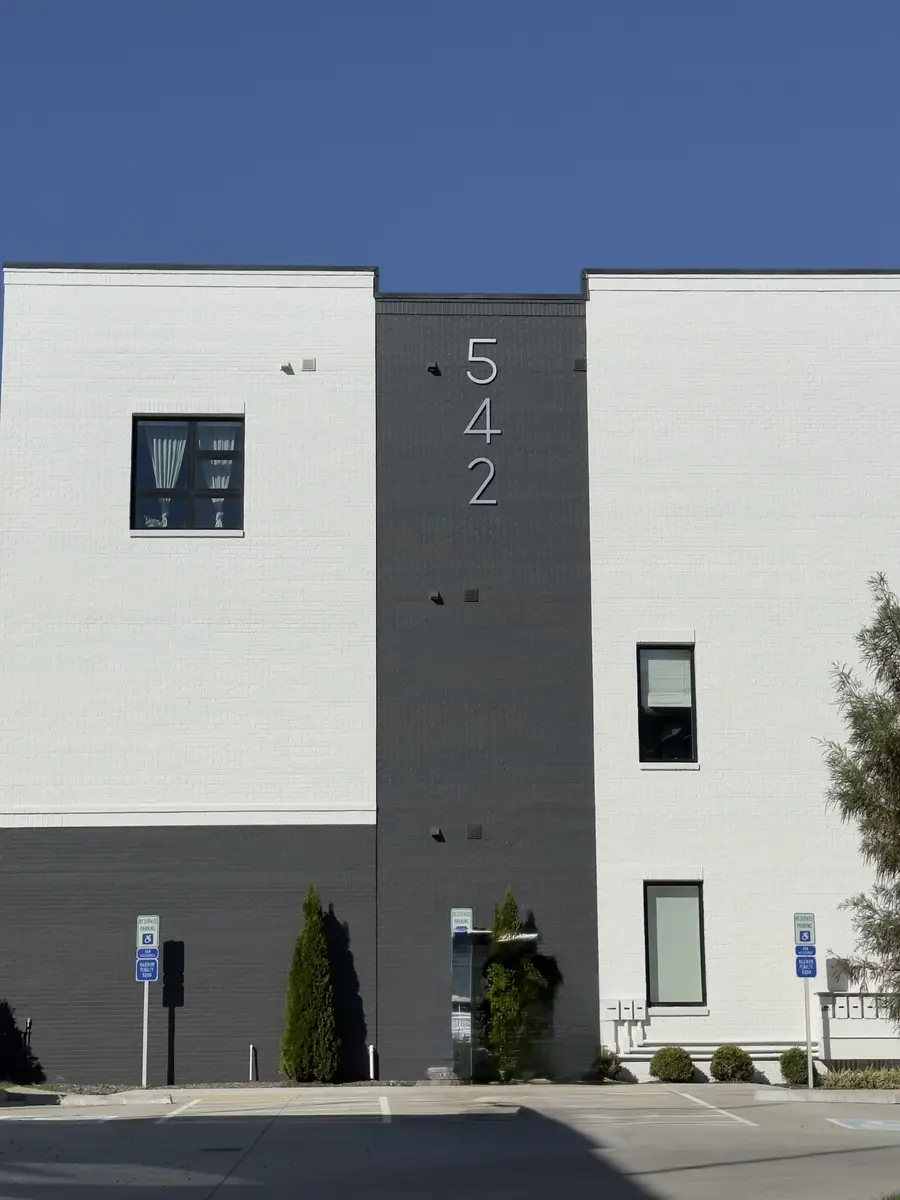 542 Southgate Ave #212, Nashville, TN 37203 - Image #2