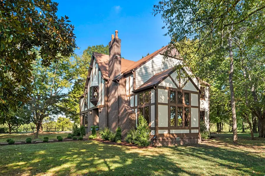 1700 Logan Dr, Columbia, TN 38401 - Image #3