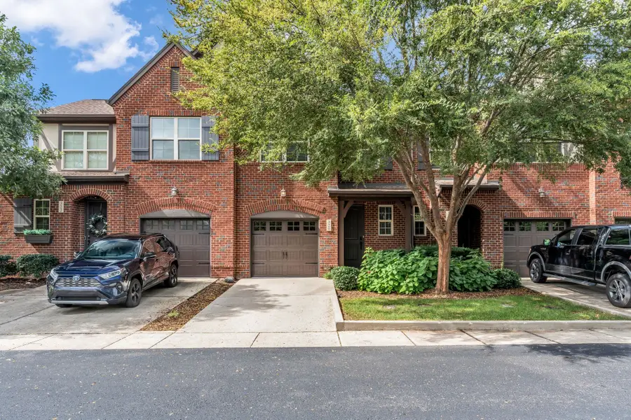 320 Coronado Private Circle, Hendersonville, TN 37075 - Image #2