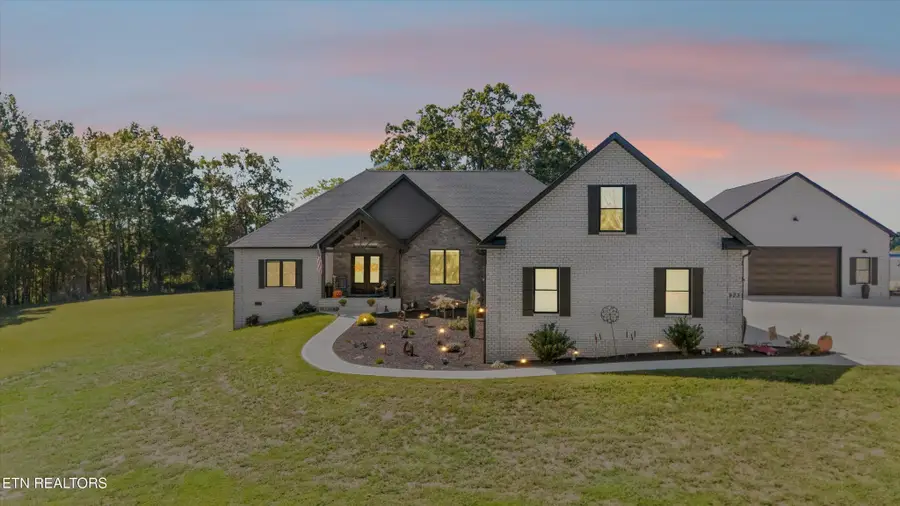 923 Herbert Drive, Greenback, TN 37742 - Image #3