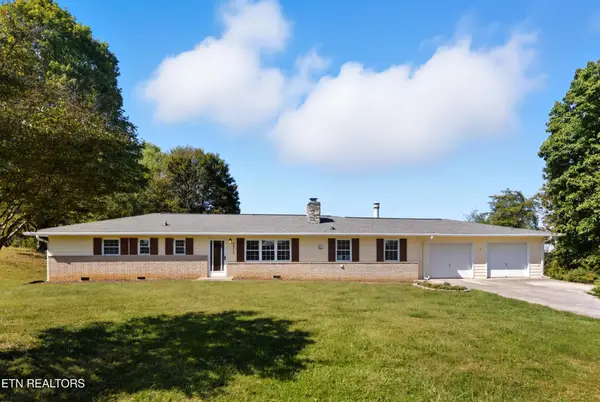 6917 Ridgeview Rd, Knoxville, TN 37918