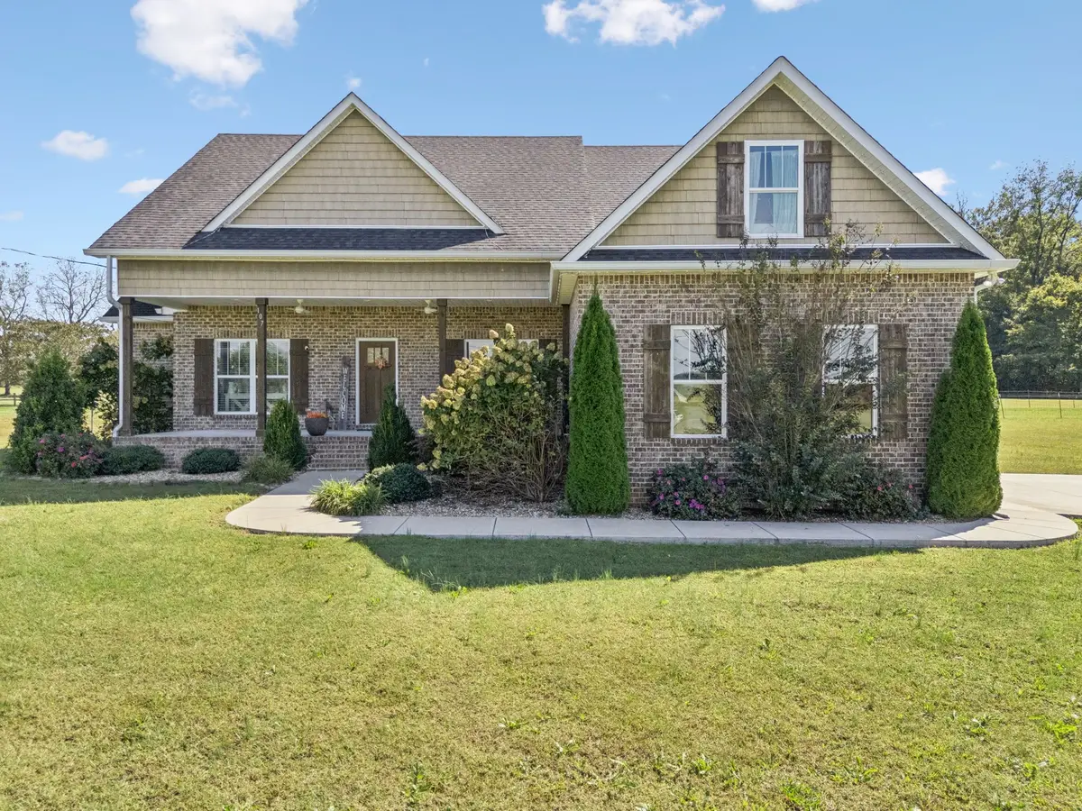107 Holly Ct, Unionville, TN 37180 - Image #1