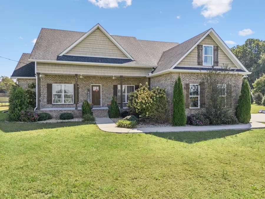 107 Holly Ct, Unionville, TN 37180 - Image #2
