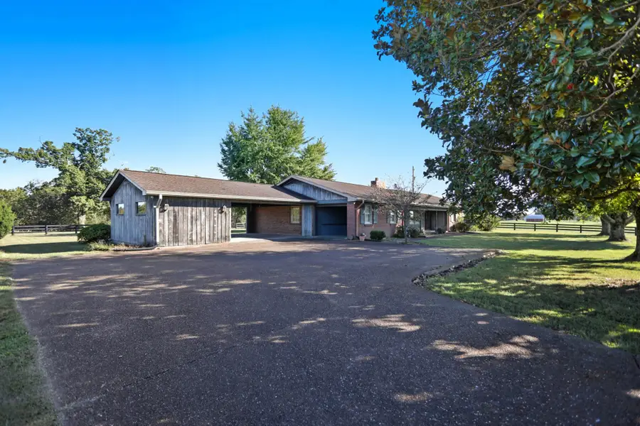 4231 Airport Rd, Springfield, TN 37172 - Image #2