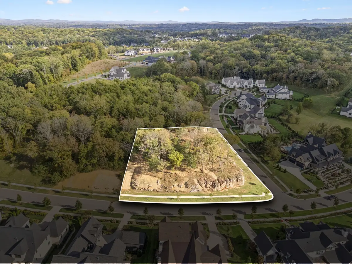 8177 Heirloom Blvd, College Grove, TN 37046 - Image #1