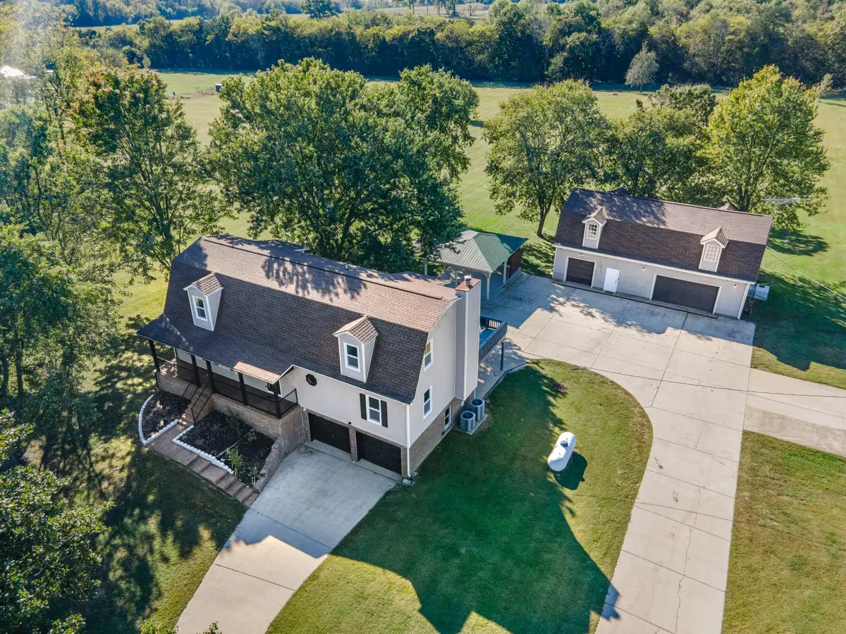 1111 Craig Moore Rd, Lewisburg, TN 37091 - Image #1