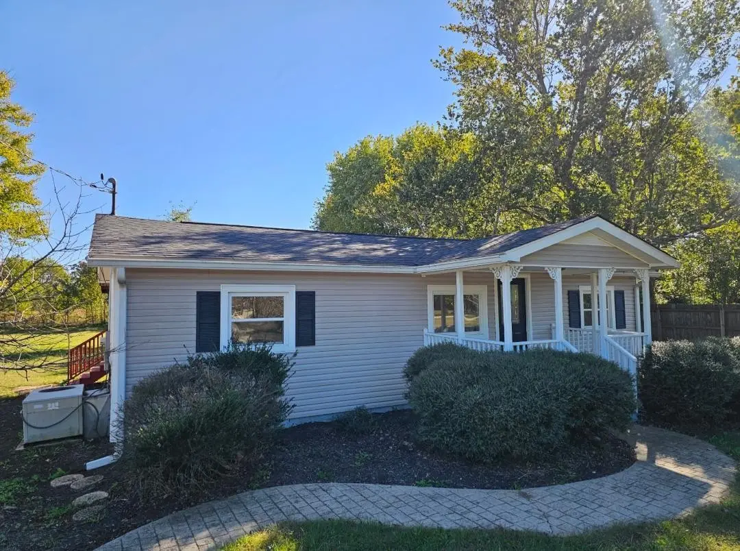 9167 Highway 20, Summertown, TN 38483 - Image #1