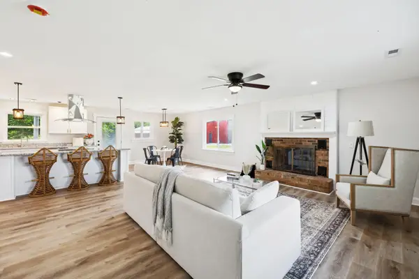 8651 Fredonia Rd, Manchester, TN 37355