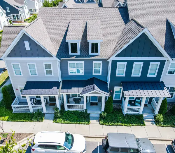 207 Ribbon Ln, Franklin, TN 37064