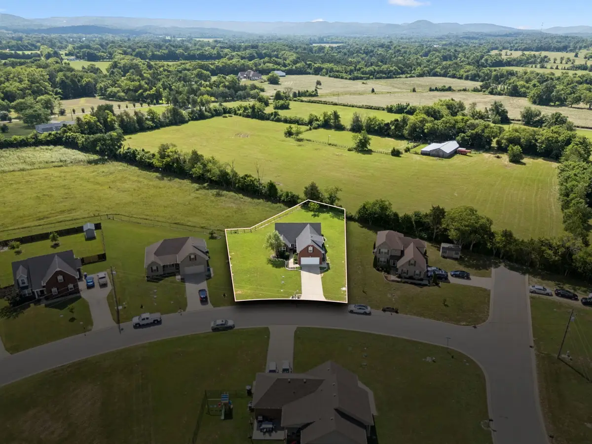 7939 Peridot Cir, Murfreesboro, TN 37127 - Image #1