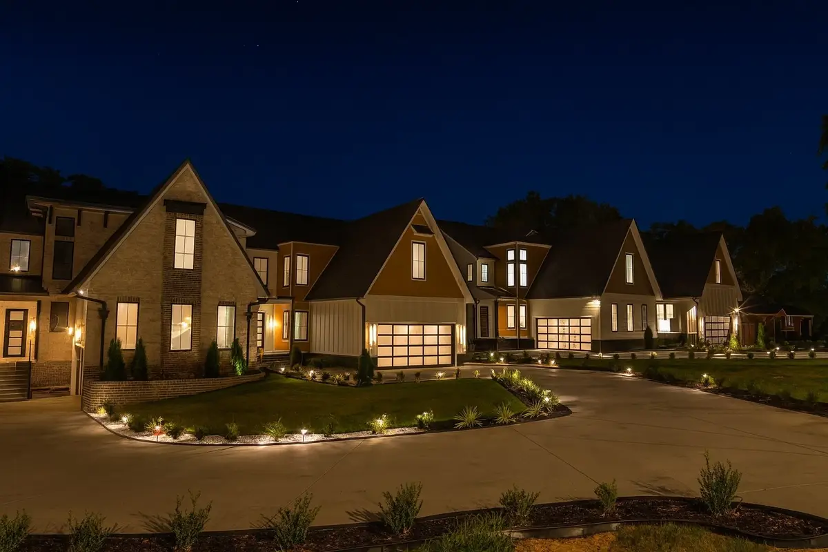 6398 Highway 100, Nashville, TN 37205 - Image #1