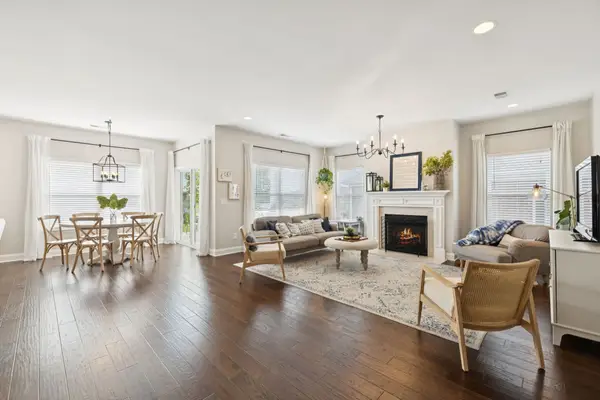 1022 Waterstone Dr, Lebanon, TN 37090