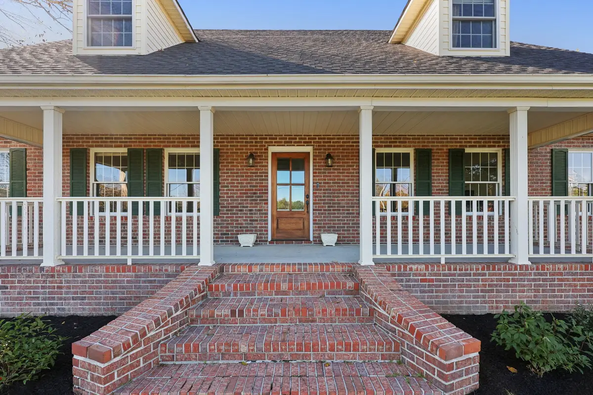 2397 Mt View Rd, Manchester, TN 37355 - Image #1