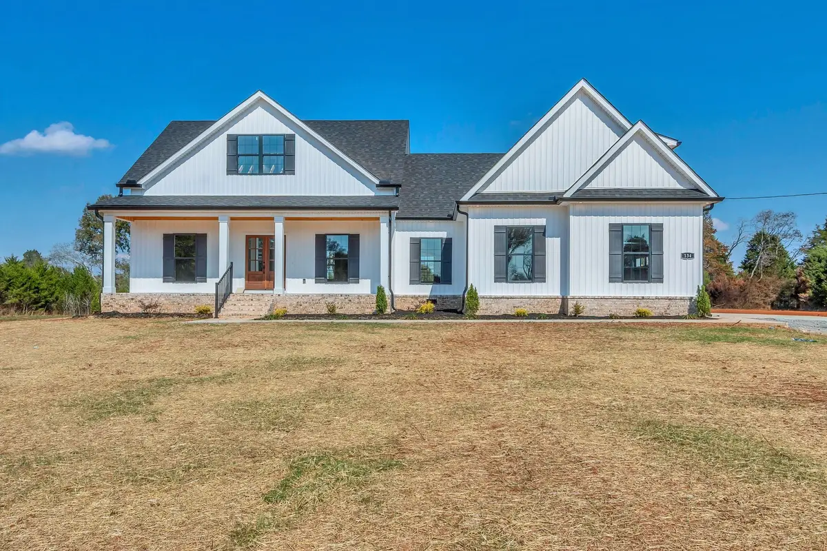 134 Pugh Rd, Unionville, TN 37180 - Image #1