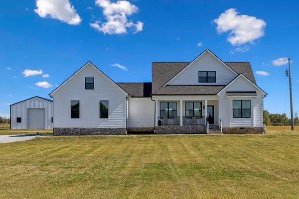 5373 E Robertson Rd, Orlinda, TN 37141