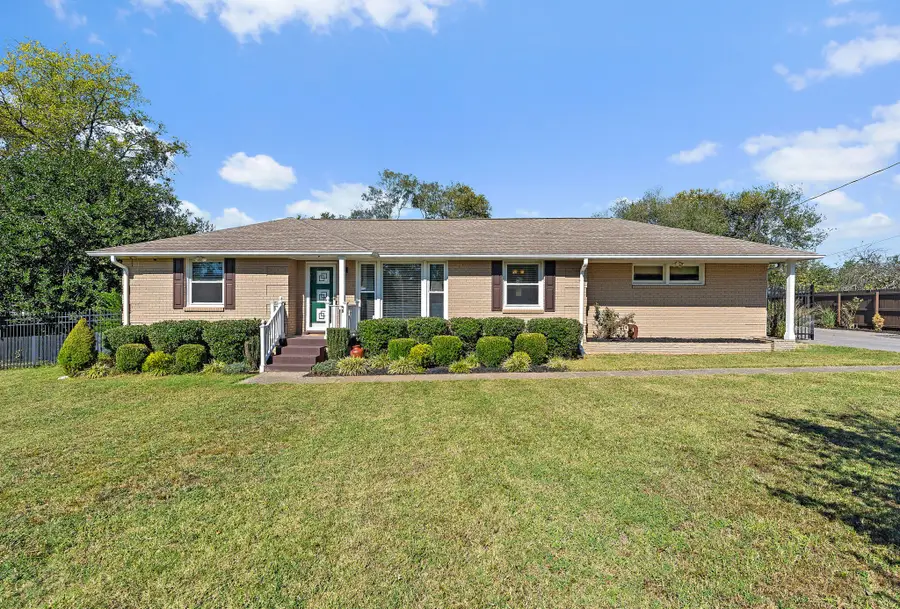 3005 Stanwyck Dr, Nashville, TN 37207 - Image #3