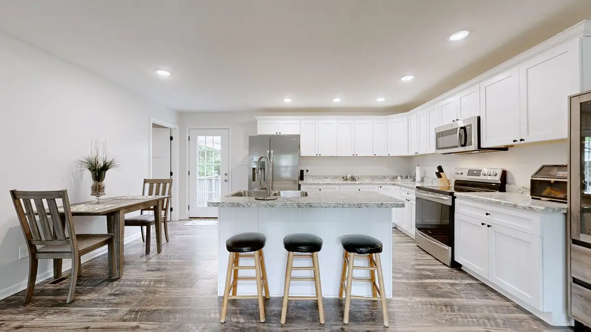 341 Holly Grove Rd, Lewisburg, TN 37091 - Image #1