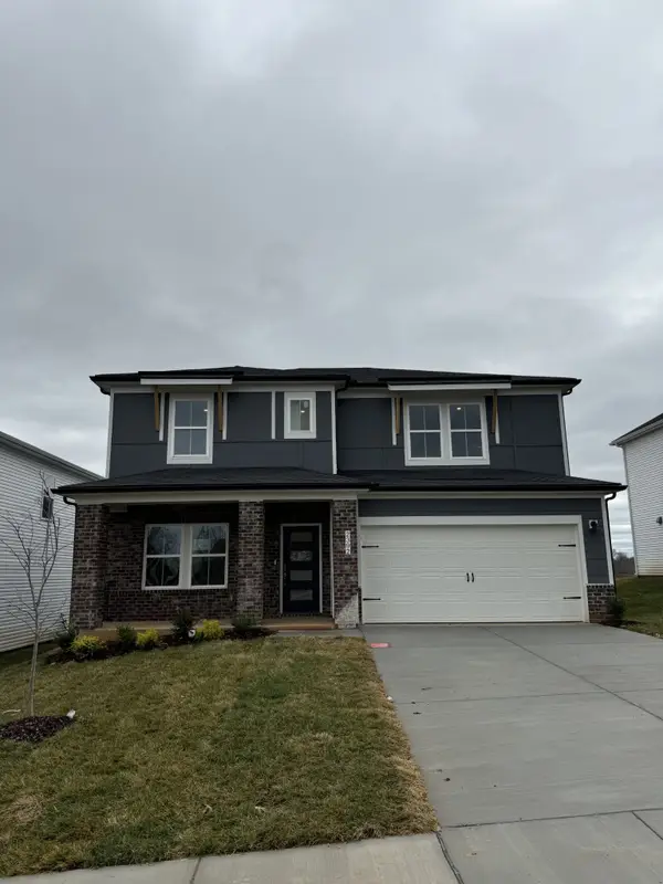 2392 Woodmeadow Dr, Clarksville, TN 37043