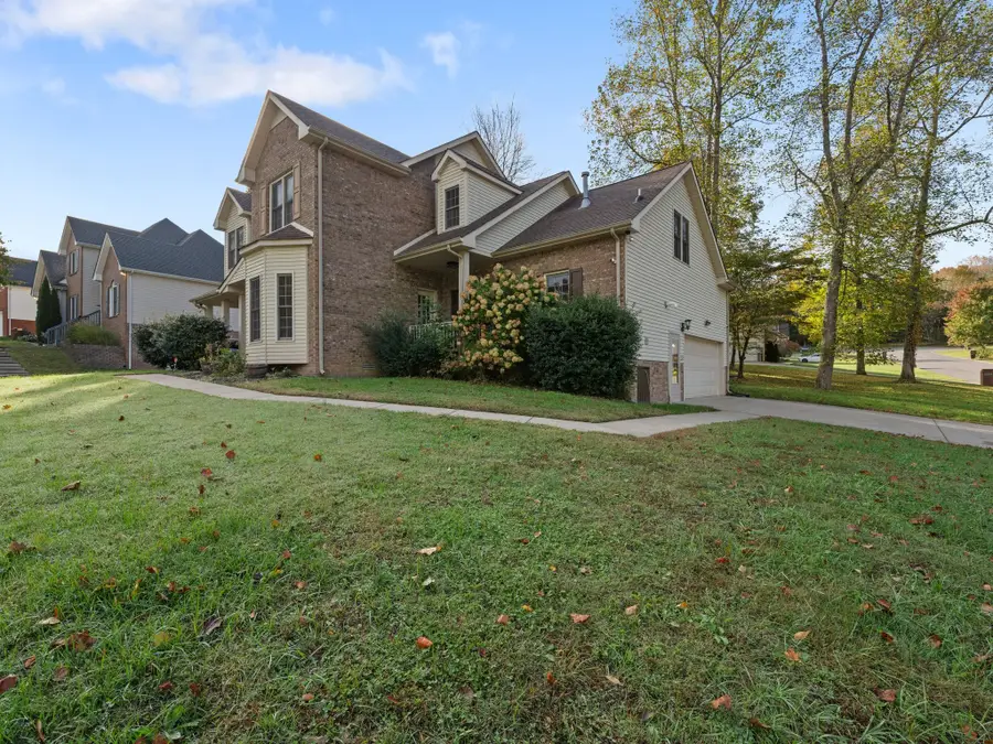 1231 Kensington Ct, Clarksville, TN 37043 - Image #3