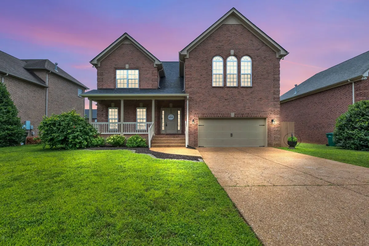 3016 Clyde Cir, Mount Juliet, TN 37122 - Image #1