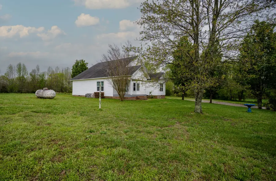 37 Lackey Rd, Kelso, TN 37348 - Image #3