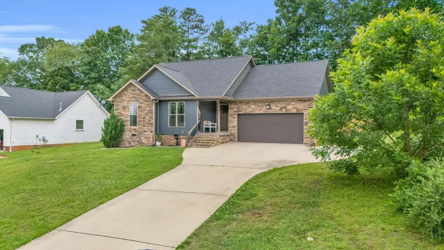 329 Windsong Drive, La Fayette, GA 30728 - Image #2