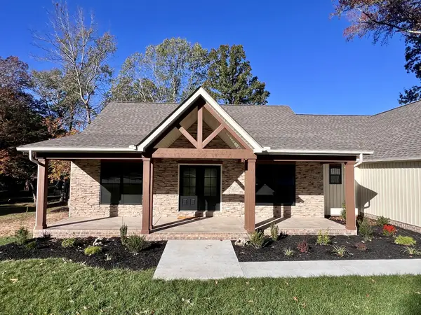 120 Tamatha Dr, Paris, TN 38242