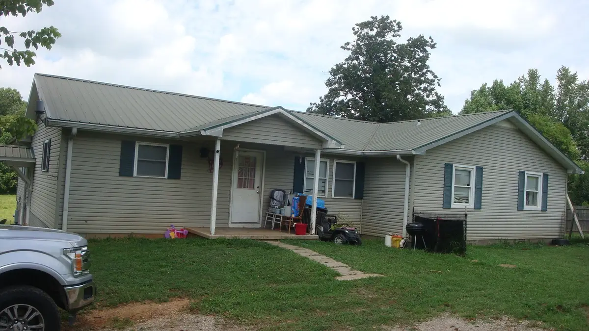 735 Poplar Springs Rd N, Savannah, TN 38372 - Image #1
