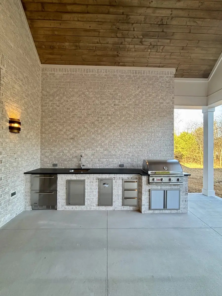 2412 Joe Brown Rd, Spring Hill, TN 37174 - Image #2