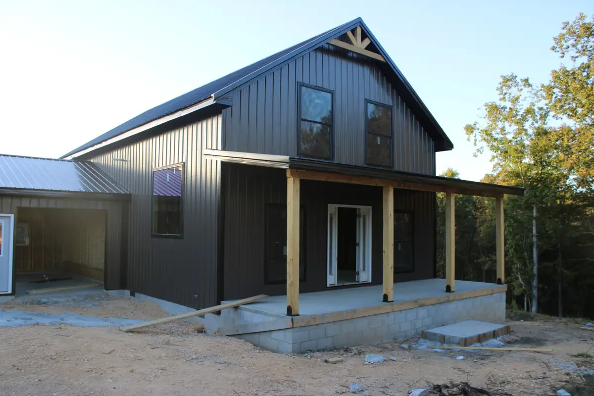 119 Pondview Dr, Hohenwald, TN 38462 - Image #1