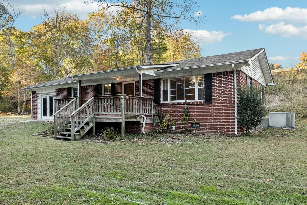 401 Mcclure St, Red Boiling Springs, TN 37150 - Image #1